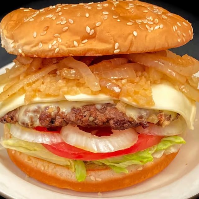 The Garlic & Onion Paradise Burger.