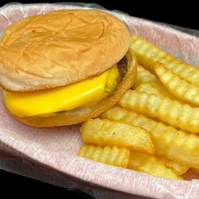 Kid's Cheeseburger.