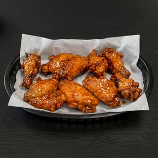 Traditional Bone-In Wings
